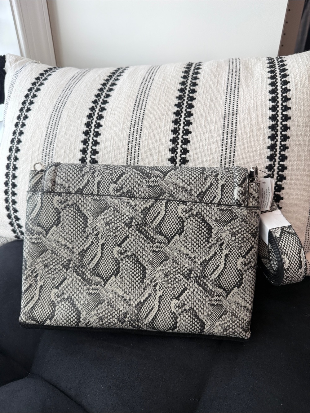 White House Black Market Purse - Black and Gray Snake-Print Envelope Clutch - Picture 4 of 4